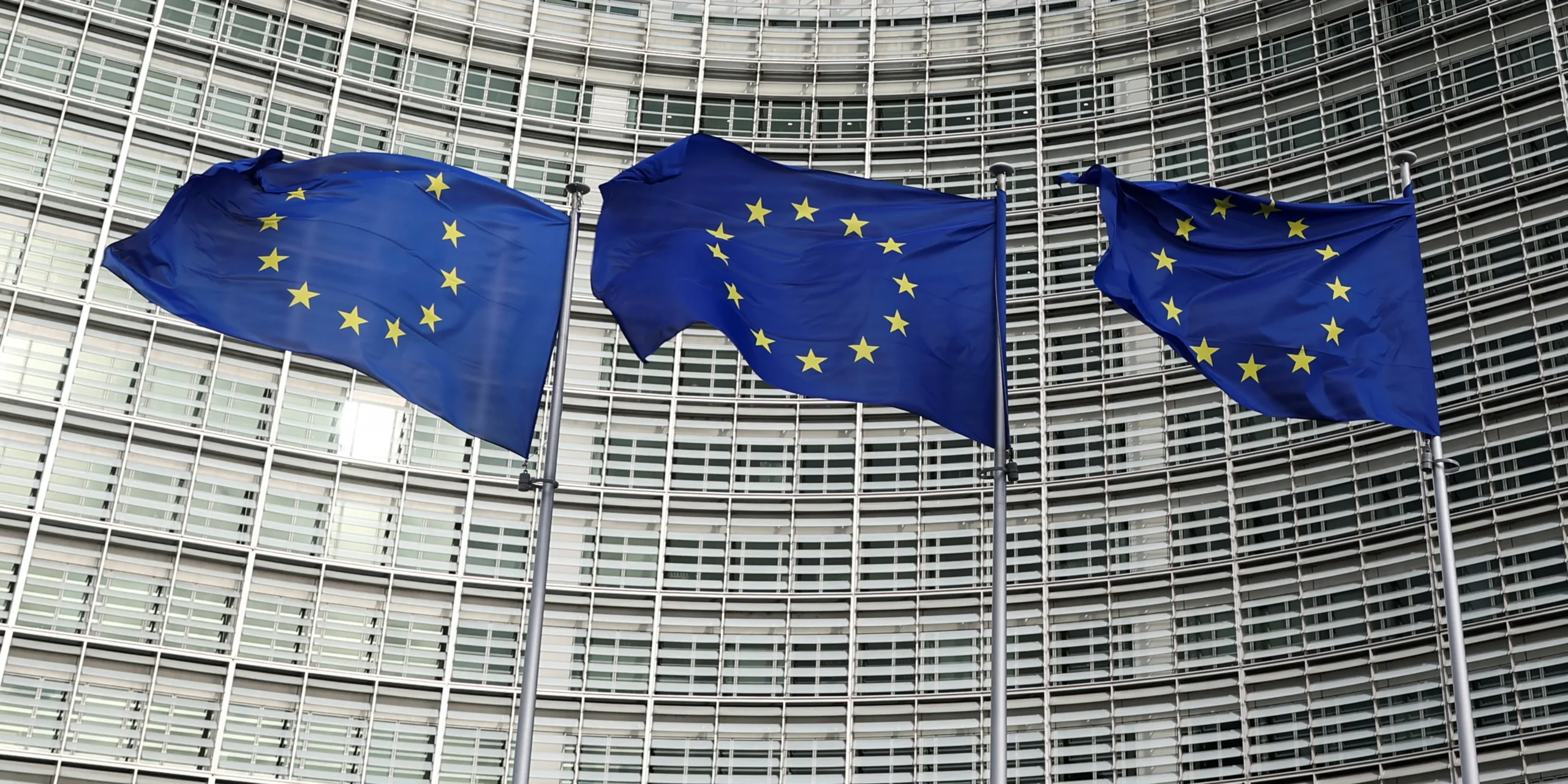 L'UE interdit désormais les systèmes d'IA jugés « à risque inacceptable »